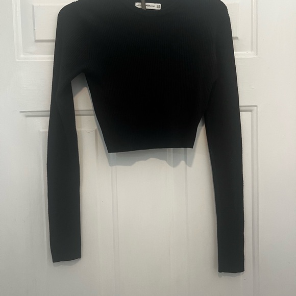 Outfit - Picture 3 of 3